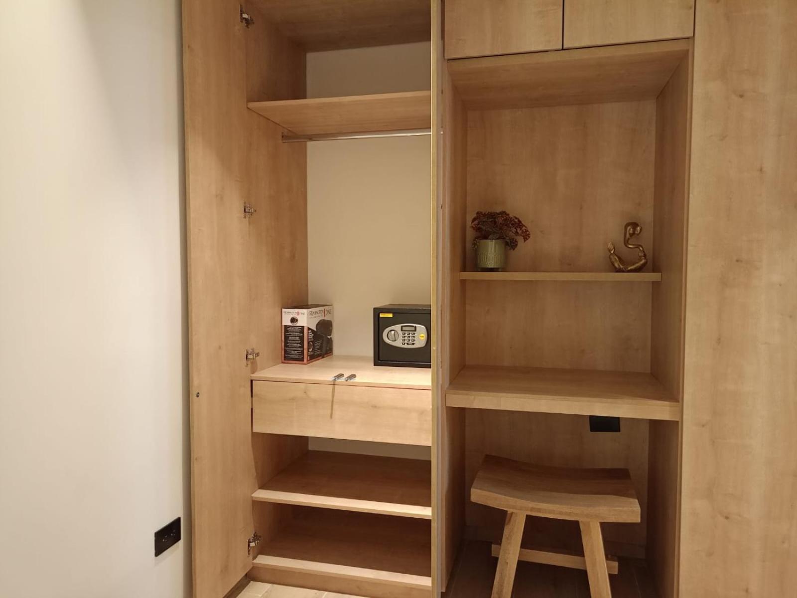 Casa Tokyo Manila By Xcay Home Medellin Ngoại thất bức ảnh